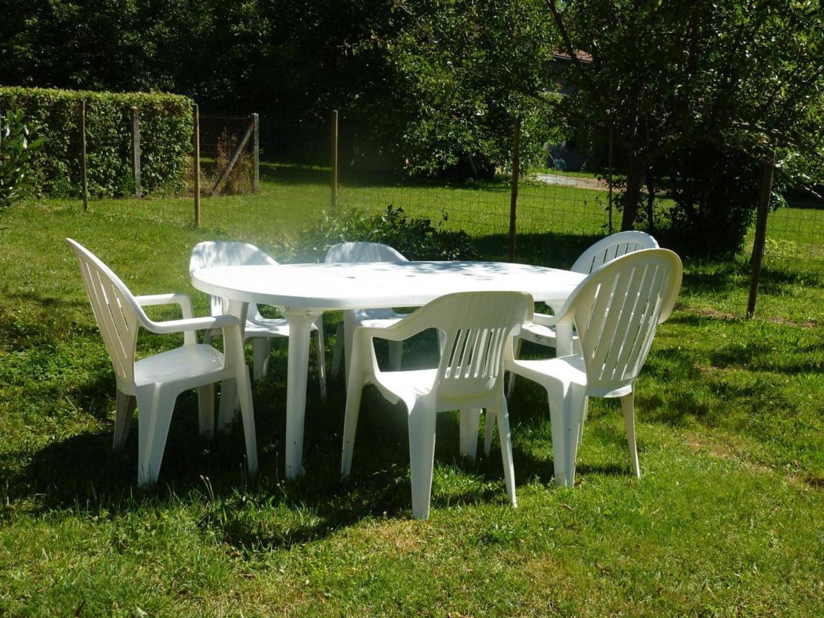 Maison Renovee Avec Cour Privee, Proche De Gannat, 3 Chambres, Animaux Acceptes, Equipements Modernes. - Fr-1-489-37 Poezat Екстериор снимка